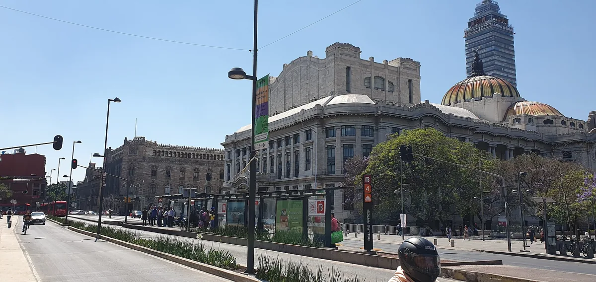 The Palacio de Bellas Artes and the Torre Latinoamericana from the Metrobús stop in Mexico City, both closed to visitors on Mondays
